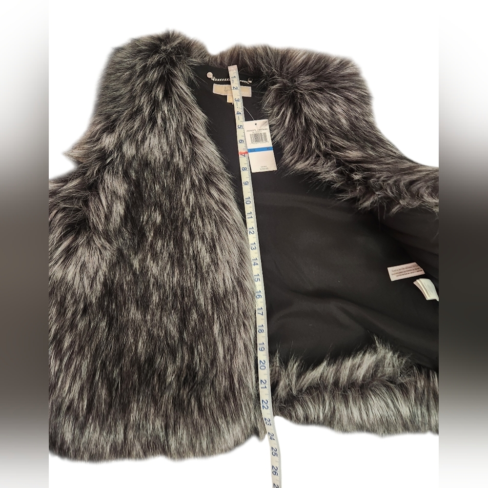 Michael Kors Faux Fur Vest Coyote Sliver Gray - Picture 4 of 4
